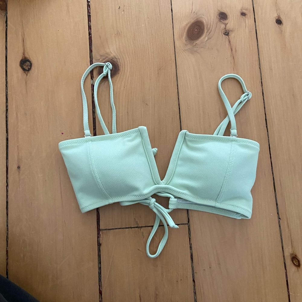 Zaful Light Green Bikini Top
